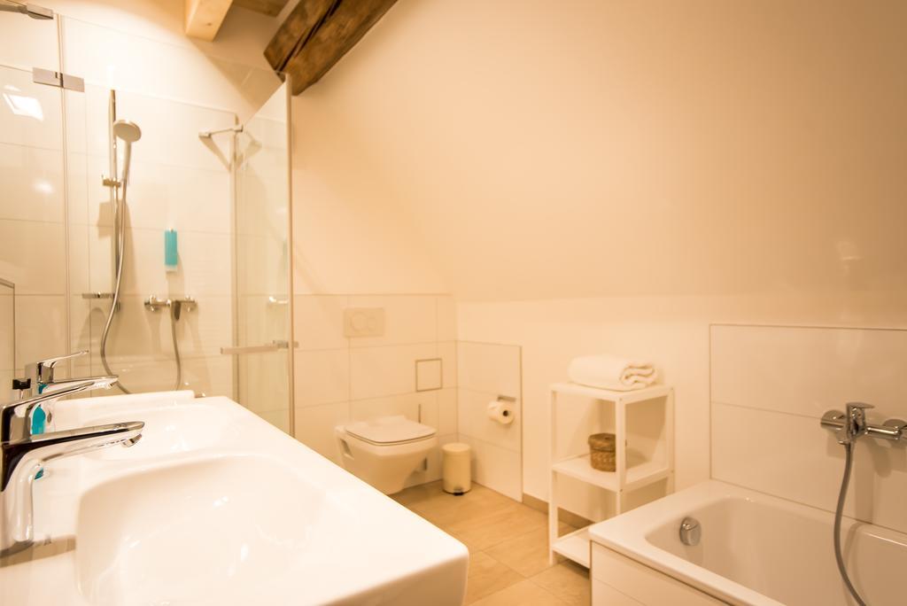 Baumgartners Dreiseithof - Historisch, Modern, Zentral Apartment Bad Krozingen Exterior foto